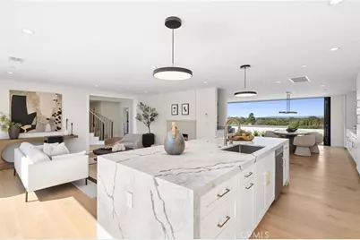 2433 Blackthorn Street, Newport Beach, CA 92660 - Photo 16