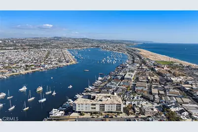 310 Fernando Street #303, Newport Beach, CA 92661 - Photo 2