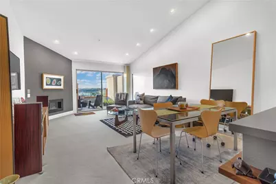 128 Villa Point, Newport Beach, CA 92660 - Photo 6