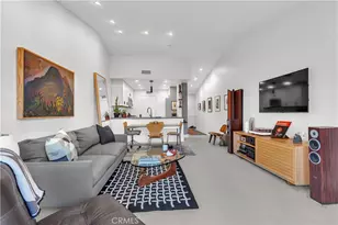 128 Villa Point, Newport Beach, CA 92660 - Photo 6