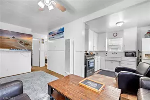 121 30th St, Newport Beach, CA 92663 - Photo 18