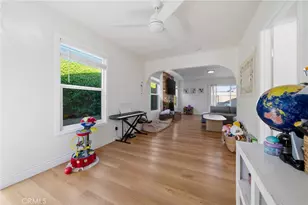 17571 Wrightwood Ln, Huntington Beach, CA 92649 - Photo 14