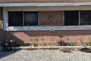 15847 Fresno, Victorville, CA 92395 - Photo 2