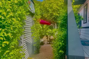 209 Tremont Dr, Newport Beach, CA 92660 - Photo 22