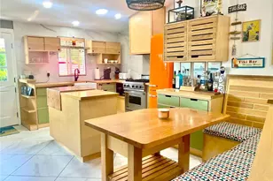 209 Tremont Dr, Newport Beach, CA 92660 - Photo 6