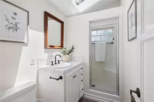 2571 Waverly Dr, Newport Beach, CA 92663 - Photo 24