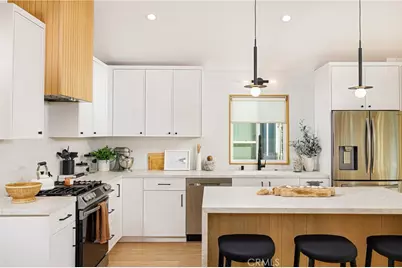 122 E Bay Avenue, Newport Beach, CA 92661 - Photo 6