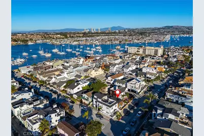 122 E Bay Avenue, Newport Beach, CA 92661 - Photo 12