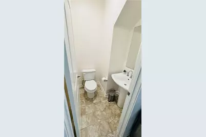 1376 Chervil Way, Upland, CA 91786 - Photo 16