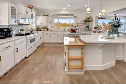 40 Saratoga, Newport Beach, CA 92660 - Photo 10