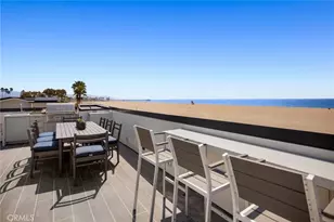 706 W Oceanfront, Newport Beach, CA 92661 - Photo 32