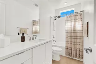 74 Dudley, Irvine, CA 92618 - Photo 20