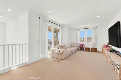 74 Dudley, Irvine, CA 92618 - Photo 24