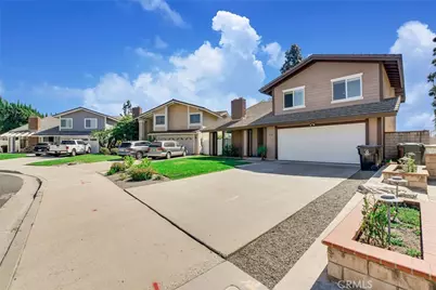 2024 Tanforan, Placentia, CA 92870 - Photo 4