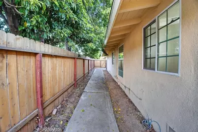 1752 Sierra Alta, Santa Ana, CA 92705 - Photo 24