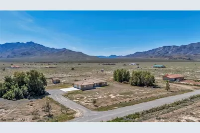 204 Charleston Avenue, Shoshone, CA 92384 - Photo 4