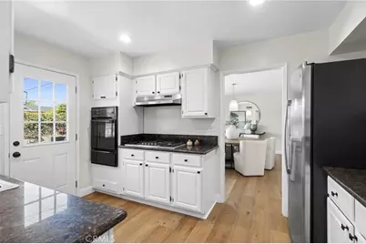 2279 Rutgers, Costa Mesa, CA 92626 - Photo 10