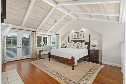 2431 Bayshore Drive, Newport Beach, CA 92663 - Photo 20