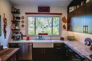 363 La Perle Ln, Costa Mesa, CA 92627 - Photo 10