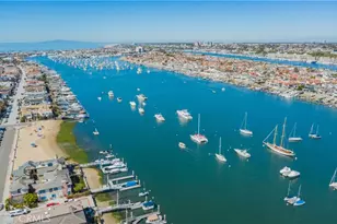 920 W Balboa, Newport Beach, CA 92661 - Photo 44