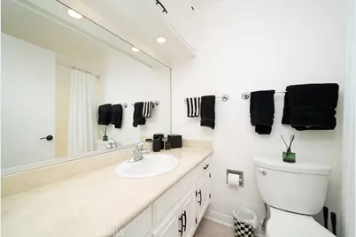 101 Scholz Plaza Ph 16, Newport Beach, CA 92663 - Photo 24