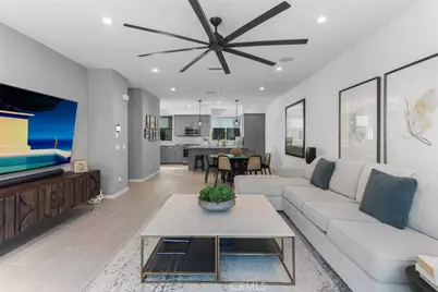 203 Placemark, Irvine, CA 92614 - Photo 16