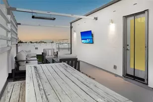 203 Placemark, Irvine, CA 92614 - Photo 46