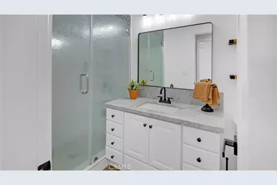 16281 Golden Gate Lane, Huntington Beach, CA 92649 - Photo 14