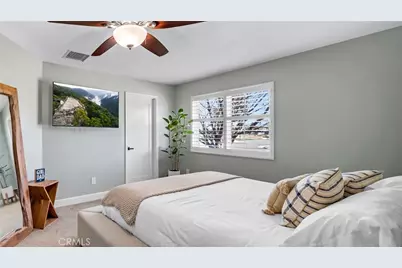 16281 Golden Gate Lane, Huntington Beach, CA 92649 - Photo 12