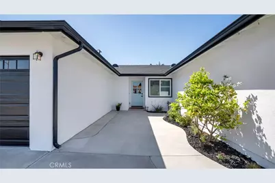 16281 Golden Gate Lane, Huntington Beach, CA 92649 - Photo 4