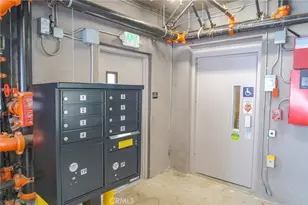 1187 Crenshaw Blvd, Los Angeles, CA 90019 - Photo 50