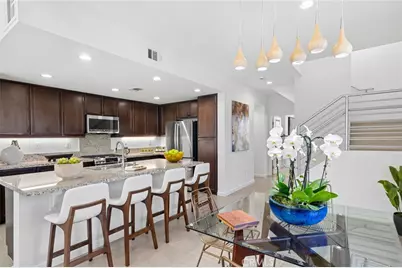 555 Rockefeller, Irvine, CA 92612 - Photo 10