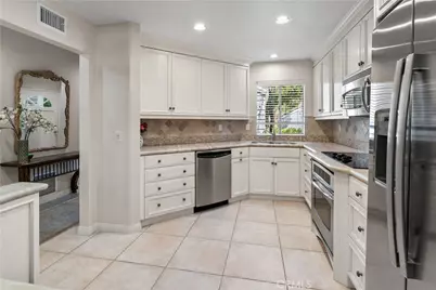 271 Haverfield, Newport Beach, CA 92660 - Photo 16