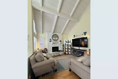 2165 Canyon Dr. #B-1, Costa Mesa, CA 92627 - Photo 2