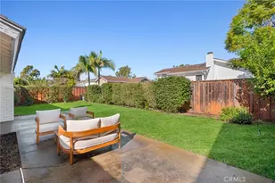 2030 Port Weybridge, Newport Beach, CA 92660 - Photo 2