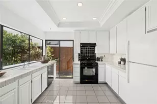 2030 Port Weybridge, Newport Beach, CA 92660 - Photo 16