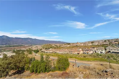 11085 Canyon Circle, Corona, CA 92883 - Photo 40