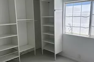 260 Mayflower Dr, Newport Beach, CA 92660 - Photo 20