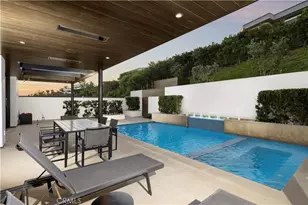 621 Malabar Dr, Corona del Mar, CA 92625 - Photo 32