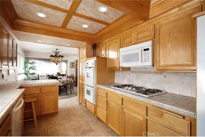 327 Onyx, Newport Beach, CA 92662 - Photo 4