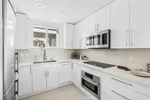 775 Avocado, Corona del Mar, CA 92625 - Photo 10