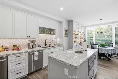 51 Seabrook Cove, Newport Beach, CA 92660 - Photo 18