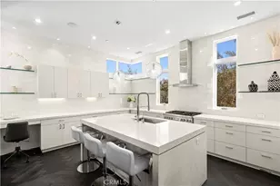 3731 5th Ave, Corona del Mar, CA 92625 - Photo 10