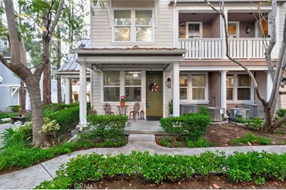 14 Valmont, Ladera Ranch, CA 92694 - Photo 2