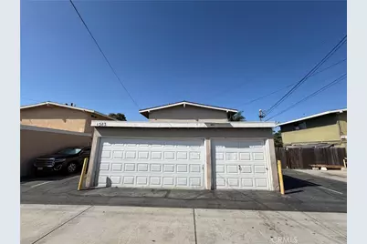 1383 Baker, Costa Mesa, CA 92626 - Photo 6