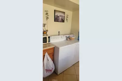 1383 Baker, Costa Mesa, CA 92626 - Photo 10