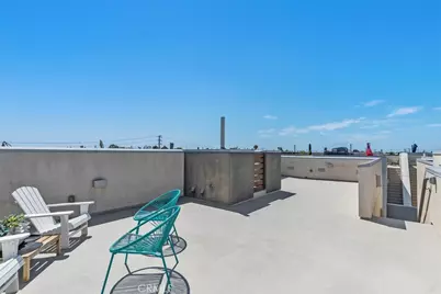 1529 Greenwich Way, Costa Mesa, CA 92627 - Photo 28