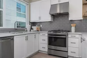 1529 Greenwich Way, Costa Mesa, CA 92627 - Photo 16