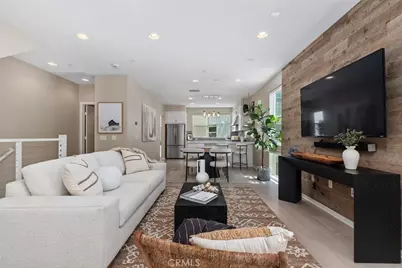 1529 Greenwich Way, Costa Mesa, CA 92627 - Photo 10