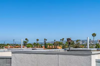 1529 Greenwich Way, Costa Mesa, CA 92627 - Photo 30